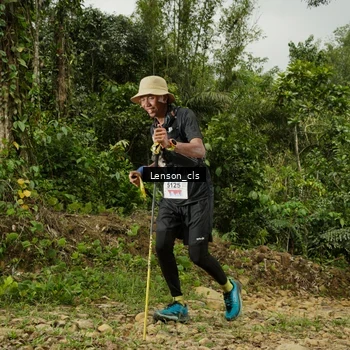 Runner Photo 9013098