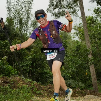 Runner Photo 9013130