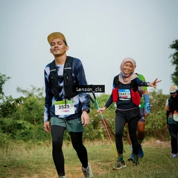 Runner Photo 9013200