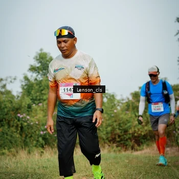 Runner Photo 9013249