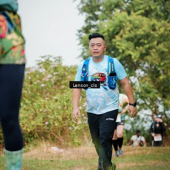 Runner Photo 9013365