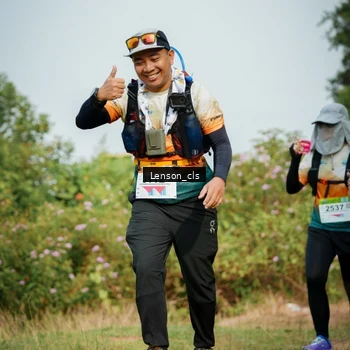 Runner Photo 9013397
