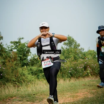 Runner Photo 9013458