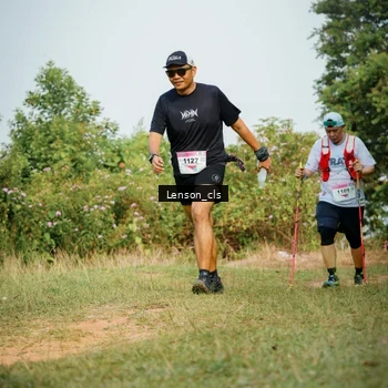 Runner Photo 9013656