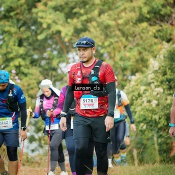 Runner Photo 9013708