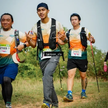Runner Photo 9013740