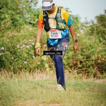 Runner Photo 9013763