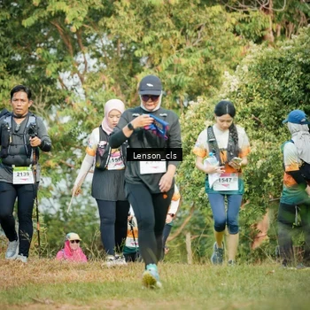Runner Photo 9013999