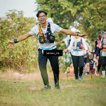 Runner Photo 9014057