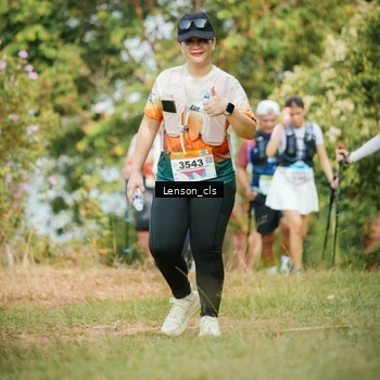 Runner Photo 9014195