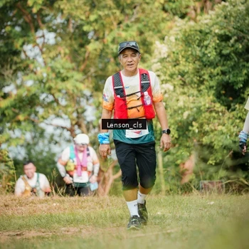 Runner Photo 9014642