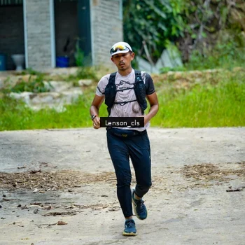 Runner Photo 9014816