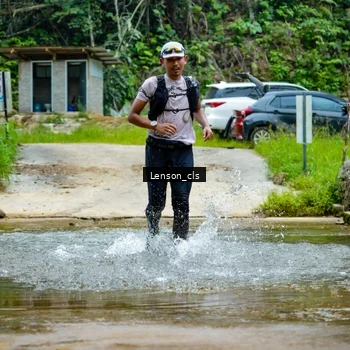 Runner Photo 9014828