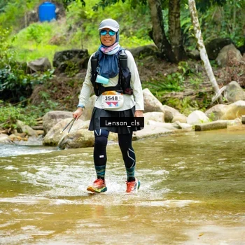 Runner Photo 9015042
