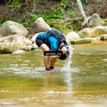 Runner Photo 9015053