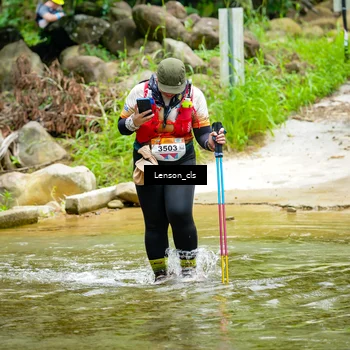 Runner Photo 9015101