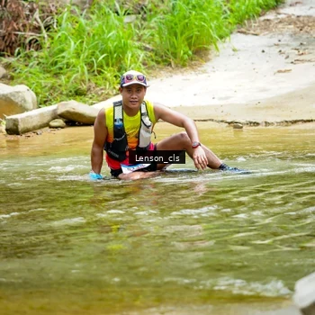 Runner Photo 9015154