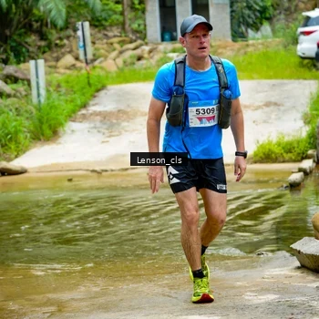 Runner Photo 9015226