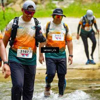 Runner Photo 9015254