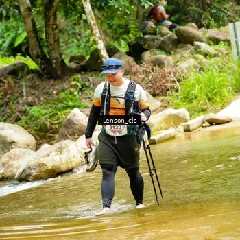 Runner Photo 9015331