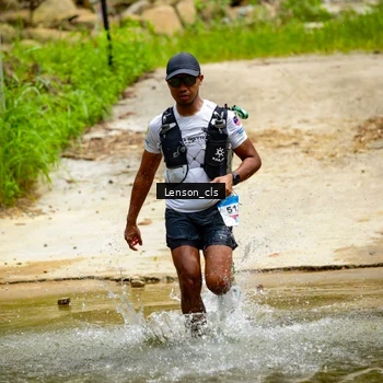 Runner Photo 9015344
