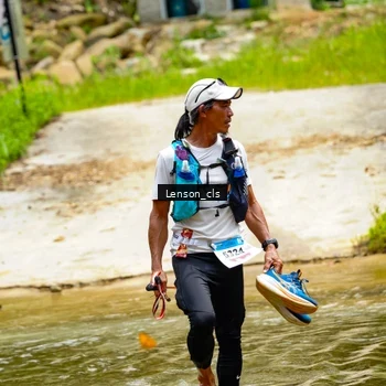 Runner Photo 9015365