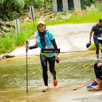 Runner Photo 9015372
