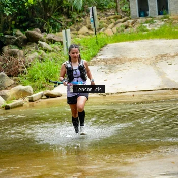 Runner Photo 9015402