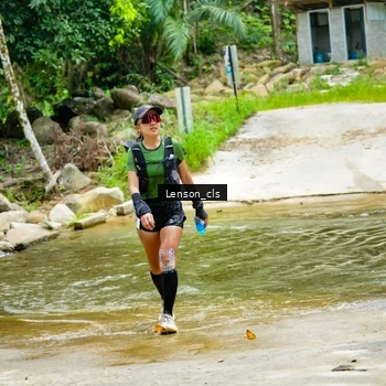 Runner Photo 9015425