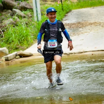 Runner Photo 9015430