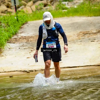 Runner Photo 9015545