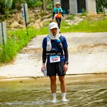 Runner Photo 9015550