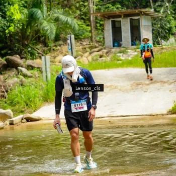 Runner Photo 9015556
