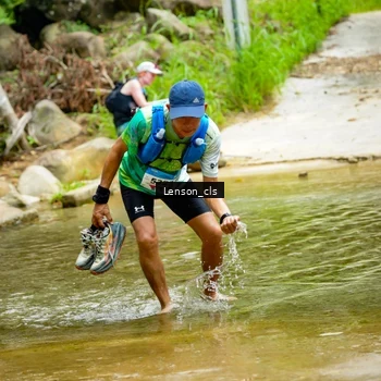 Runner Photo 9015597