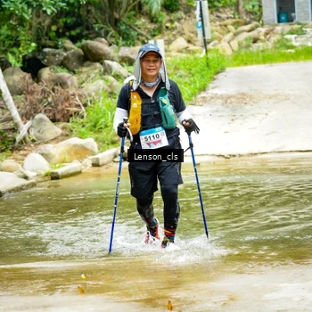 Runner Photo 9015635