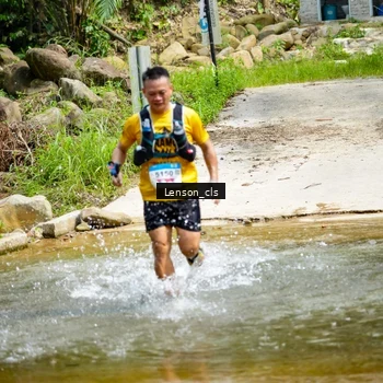 Runner Photo 9015678