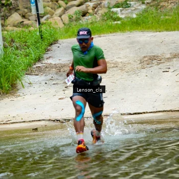 Runner Photo 9015707