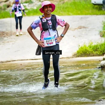 Runner Photo 9015715