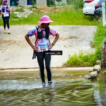 Runner Photo 9015717