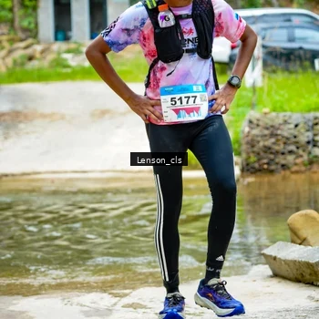 Runner Photo 9015722