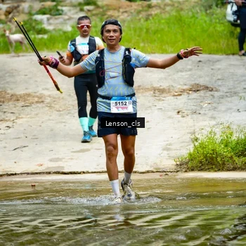 Runner Photo 9015743