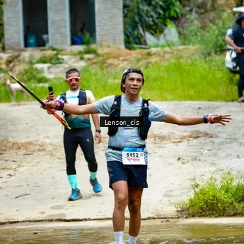Runner Photo 9015744