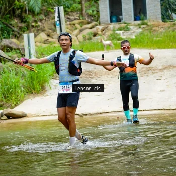 Runner Photo 9015753