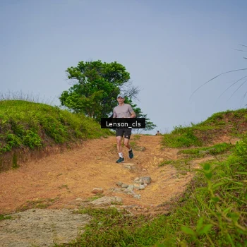 Runner Photo 9020991