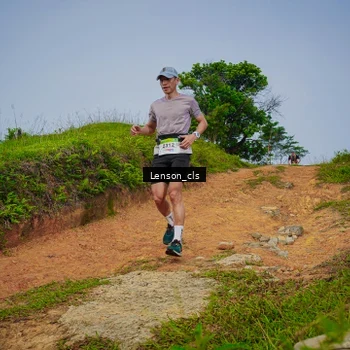 Runner Photo 9020997