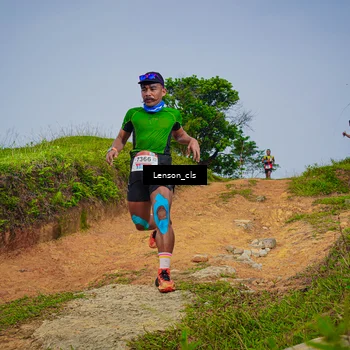 Runner Photo 9021011