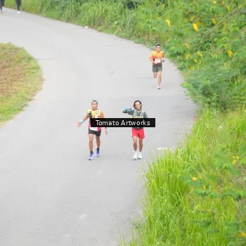 Runner Photo 9024050