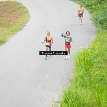 Runner Photo 9024065