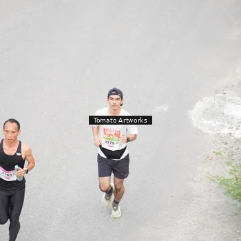 Runner Photo 9024137