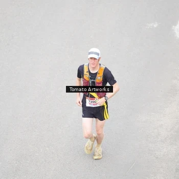 Runner Photo 9024254
